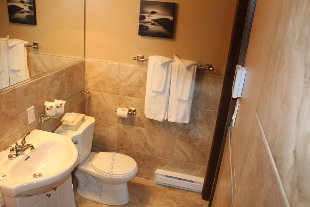Motel Manoir sur Mer Sainte Anne-des-Chênes Extérieur photo